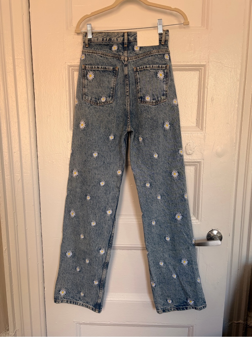 Sandro Flower Embroidered Jeans - Picture 5 of 7